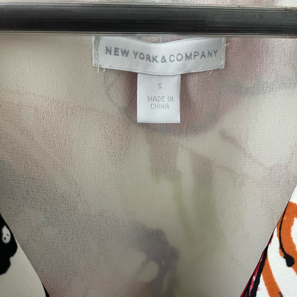New York & Company Strapless Multicolor Butterfly Dress - Picture 3 of 10